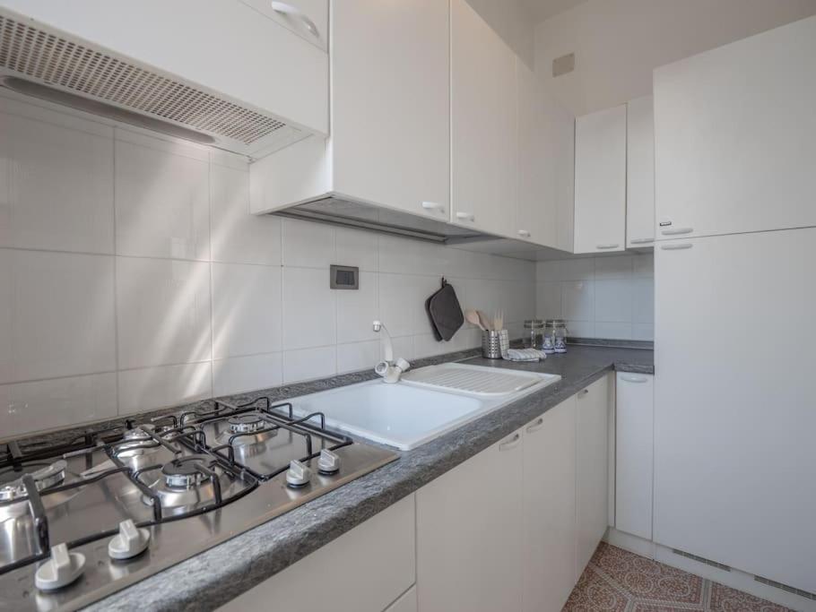 Apartment Trilocale Con Parcheggio -
