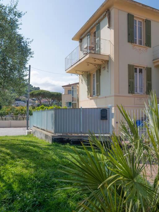 Trilocale Con Parcheggio - *